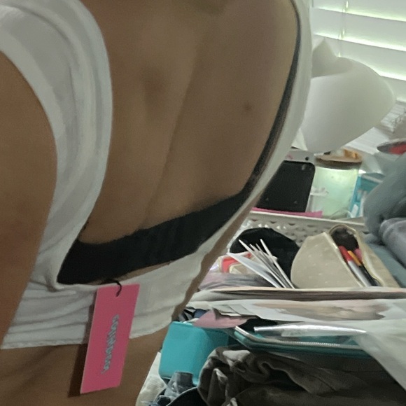 NWT Edikted Open Back Top - Picture 7 of 7